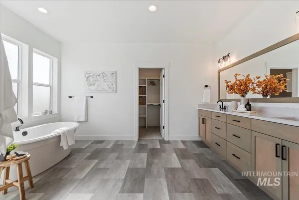 $699,900 | 2329 East Monhegan Drive, Eagle, ID 83616