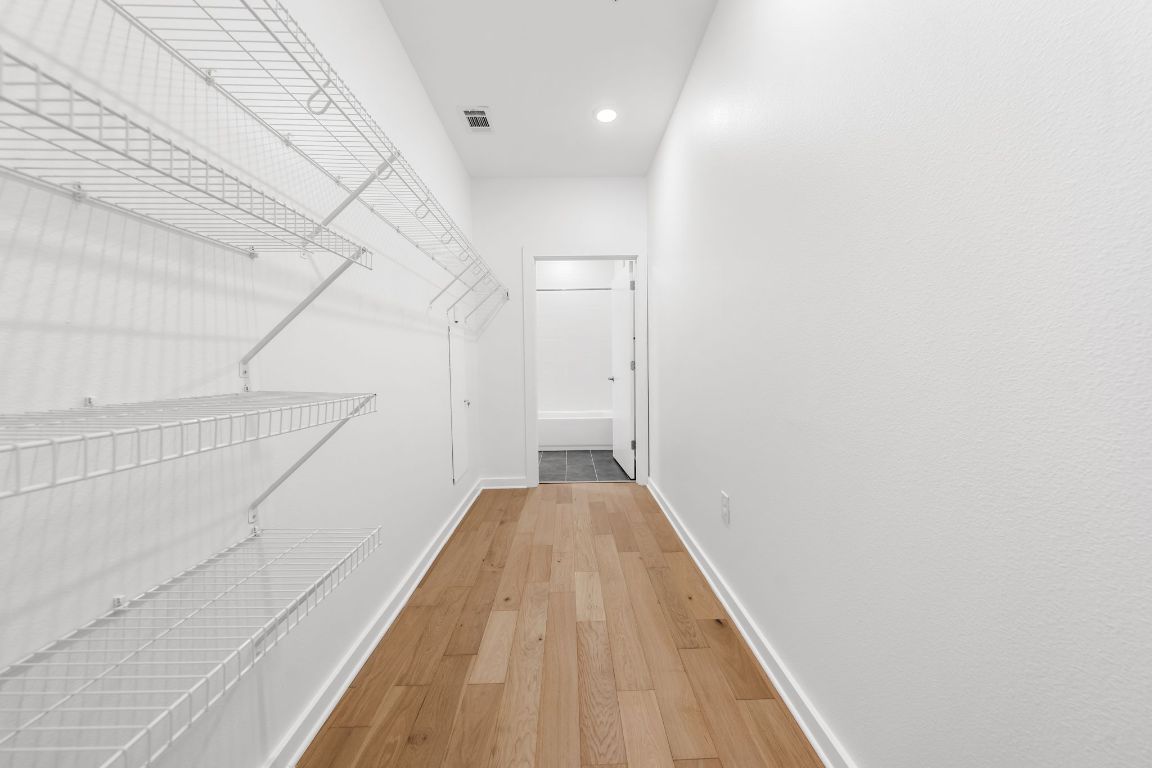 2505 Thornton Road, Unit 1202 Austin, TX 78704 - Photo 6 of 21