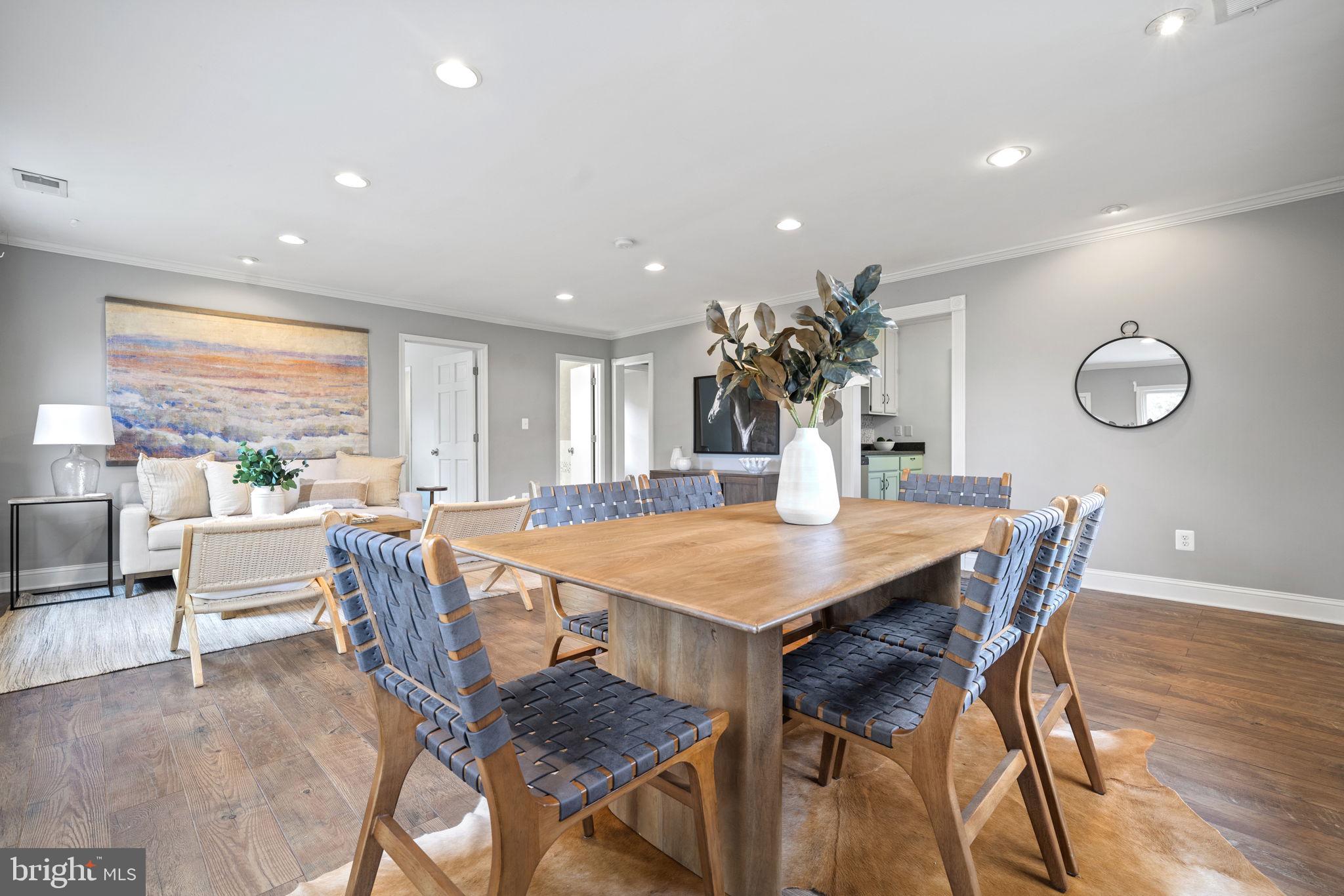 6708 Barrett Road Falls Church, VA 22042 - Photo 11 of 32 Gallery Image 11