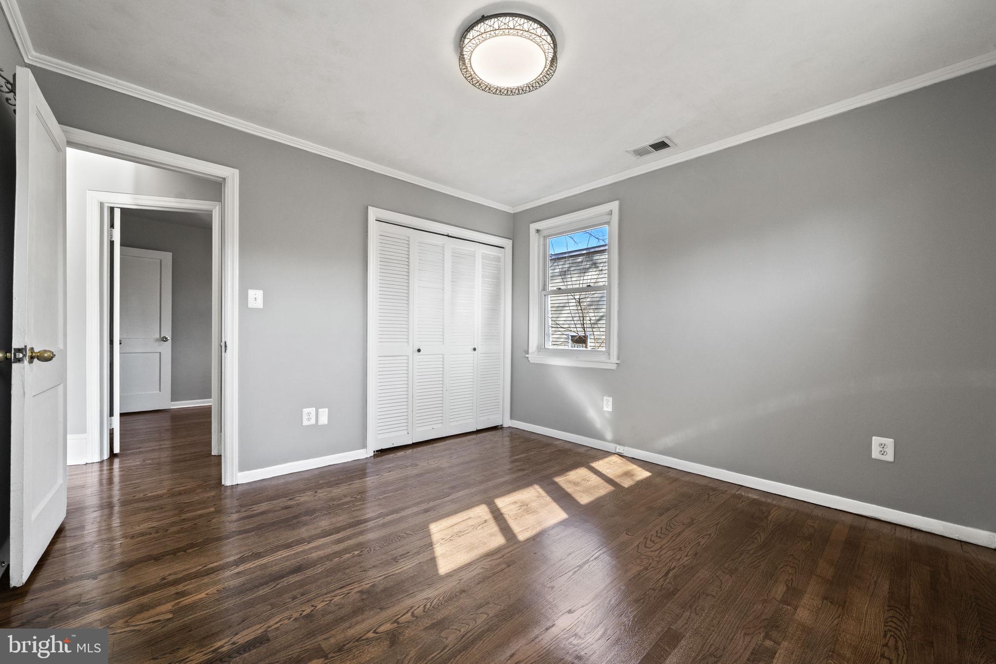 6708 Barrett Road Falls Church, VA 22042 - Photo 18 of 32 Gallery Image 18