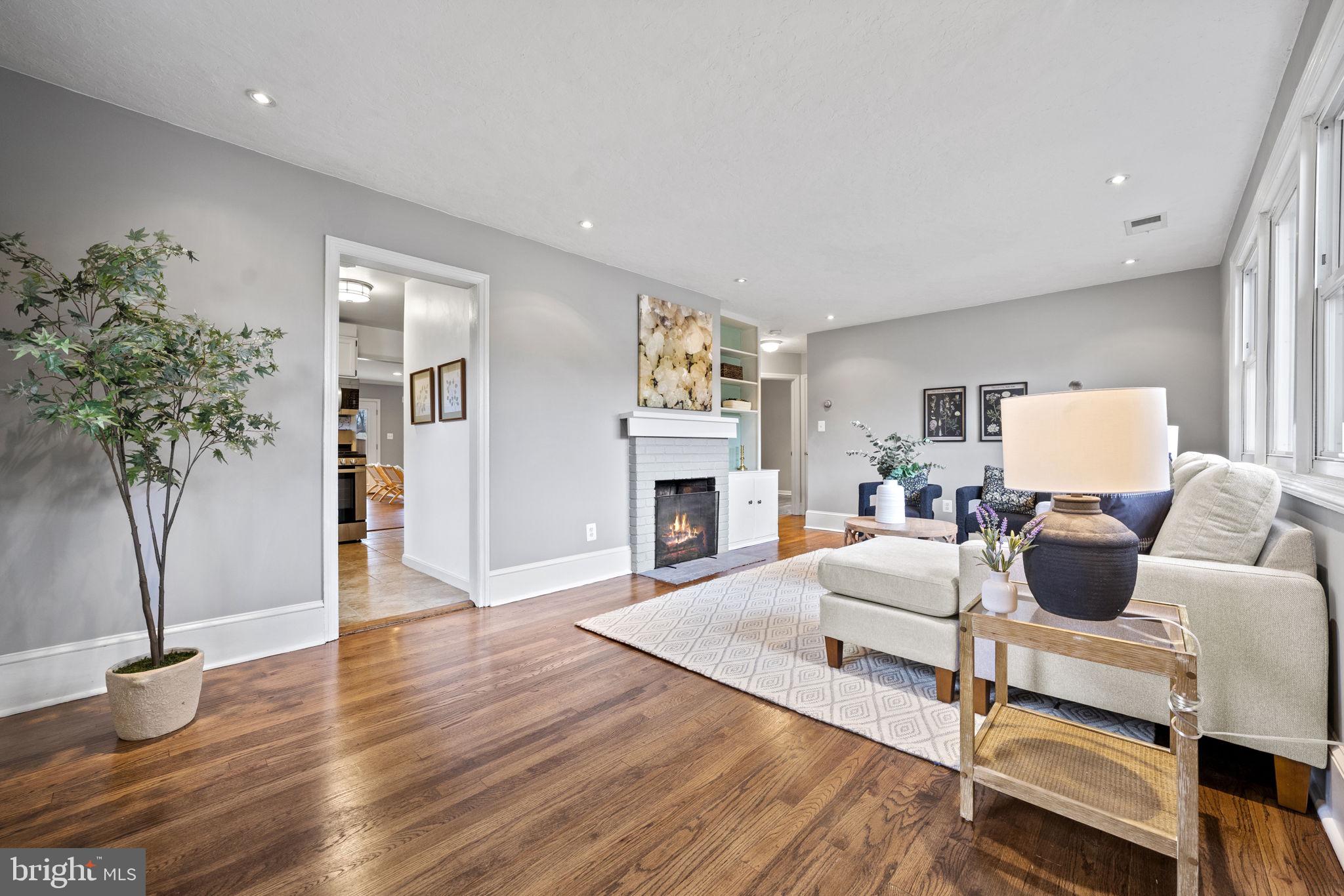 6708 Barrett Road Falls Church, VA 22042 - Photo 2 of 32 Gallery Image 2