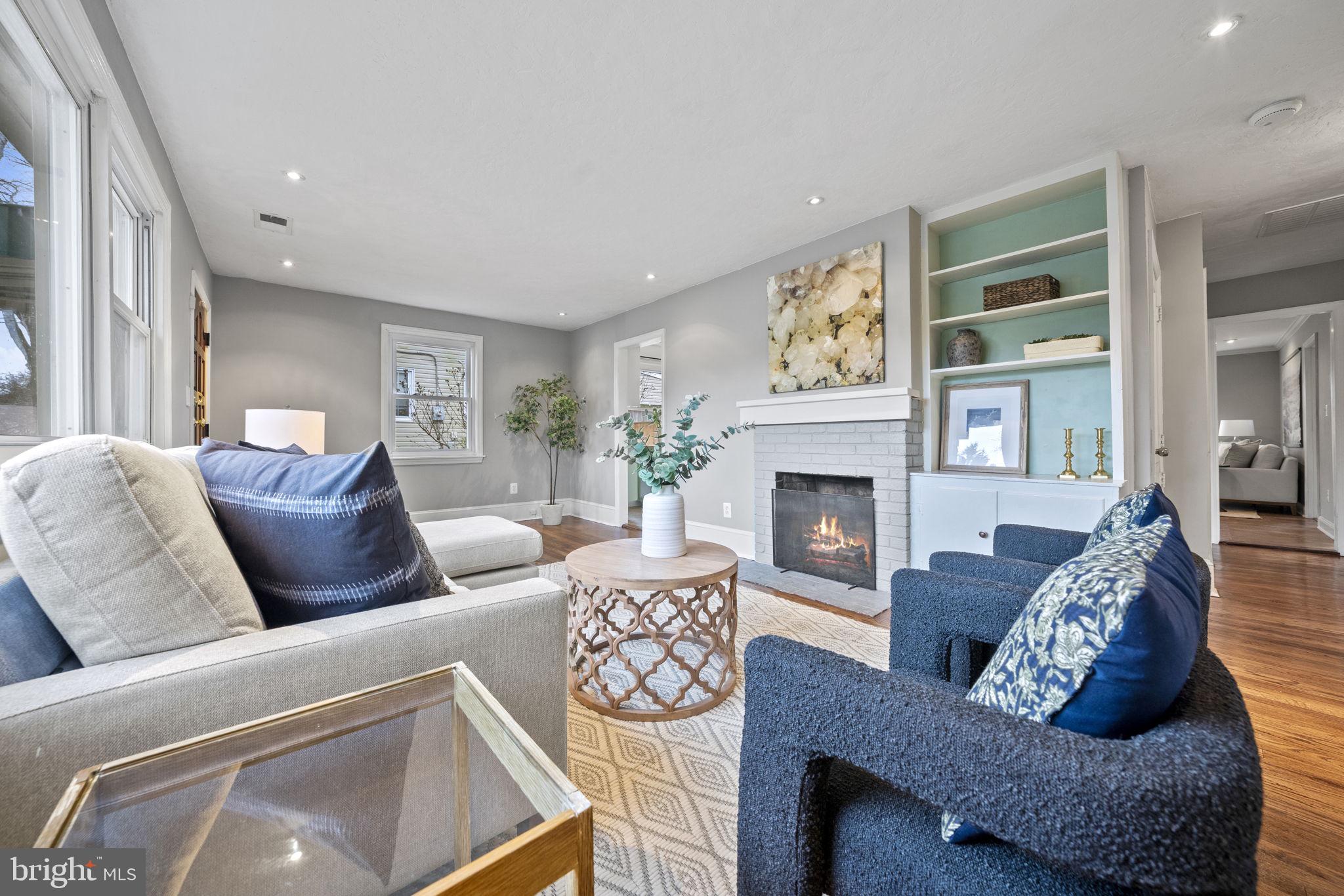 6708 Barrett Road Falls Church, VA 22042 - Photo 3 of 32 Gallery Image 3