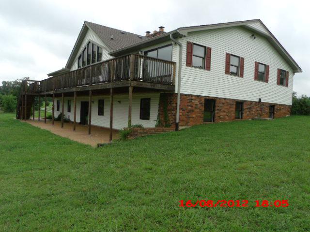 3221 James Stone Road Cedar Hill, TN 37032 - Photo 2 of 20 Back of the house