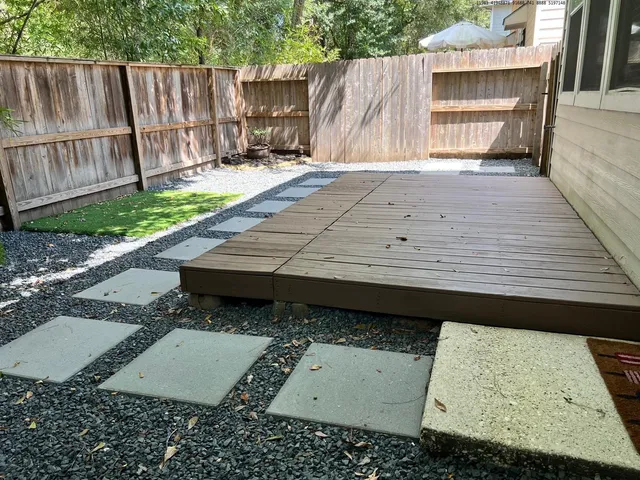 $2,000 | 114 North Camellia Grove Circle, The Woodlands, TX 77382