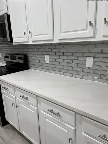 $2,000 | 114 North Camellia Grove Circle, The Woodlands, TX 77382