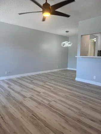 $1,200 | 176 Sussex I, Unit 176, West Palm Beach, FL 33417