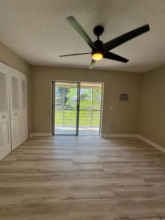 $1,200 | 176 Sussex I, Unit 176, West Palm Beach, FL 33417