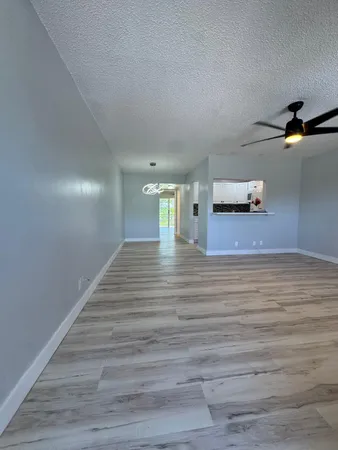 $1,200 | 176 Sussex I, Unit 176, West Palm Beach, FL 33417