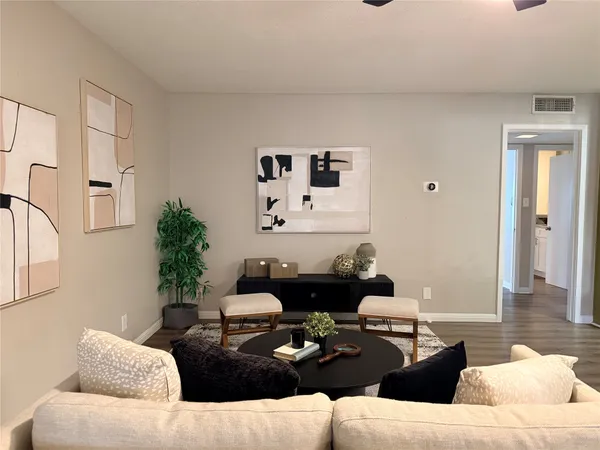 $279,500 | 1240 Barton Hills Drive, Unit 105, Austin, TX 78704