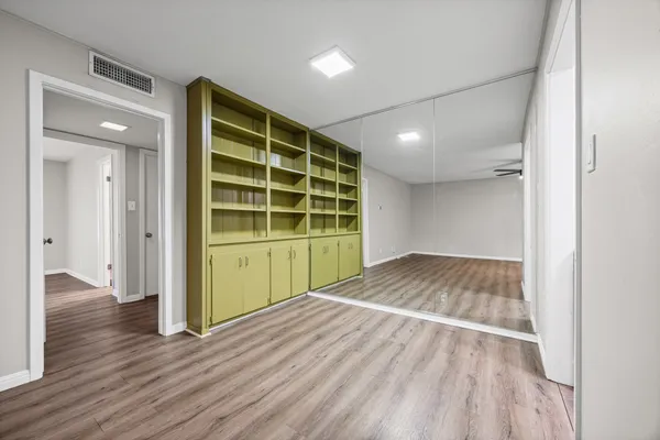$279,500 | 1240 Barton Hills Drive, Unit 105, Austin, TX 78704