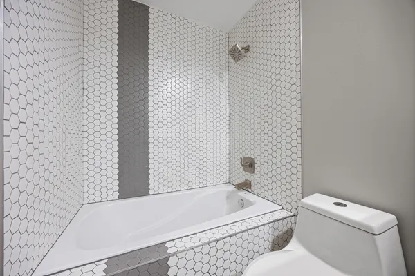 $279,500 | 1240 Barton Hills Drive, Unit 105, Austin, TX 78704