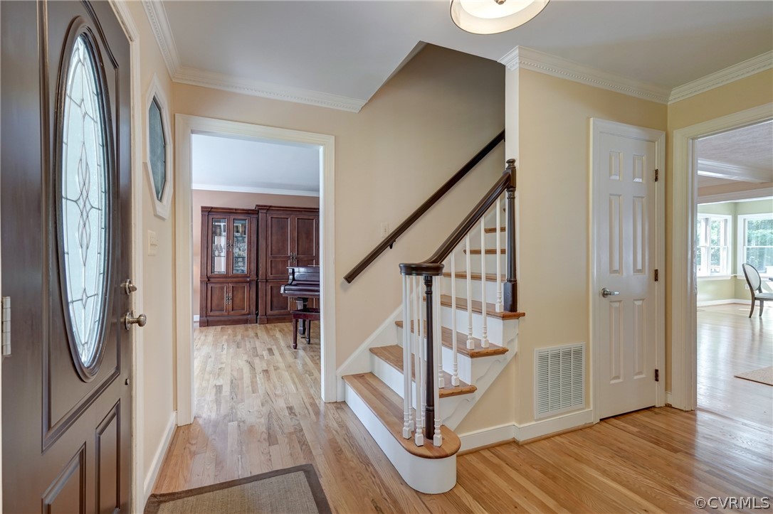 6004 Moss Creek Road Midlothian, VA 23112 - Photo 3 of 32 Pictured is your formal living room, morning room
