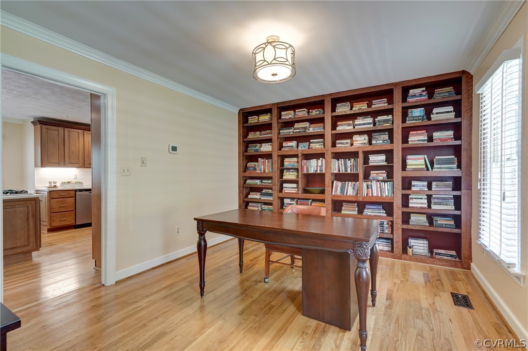 6004 Moss Creek Road Midlothian, VA 23112 - Photo 8 of 32 Formal dining room. The built-ins make it perfect