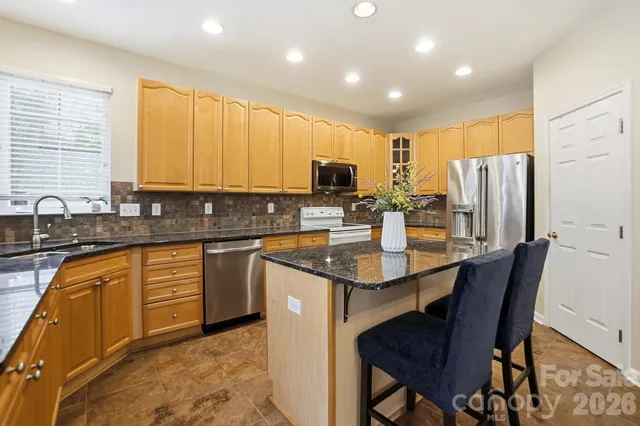 $765,000 | 11416 Foggy Bank Lane, Charlotte, NC 28214