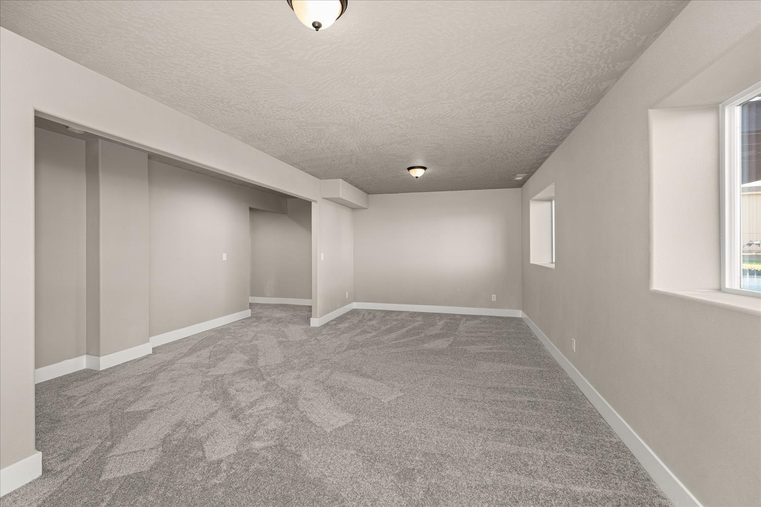 8446 North Oak Street Spokane, WA 99208 - Photo 14 of 24 Gallery Image 14