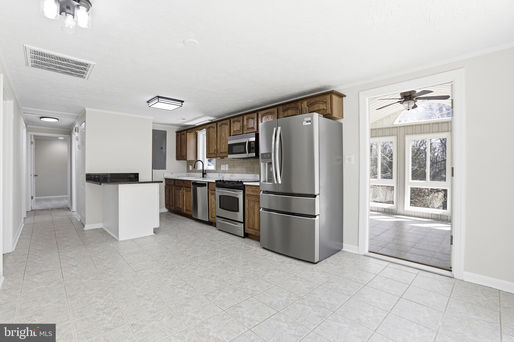 7012 Stanley Road King George, VA 22485 - Photo 18 of 38