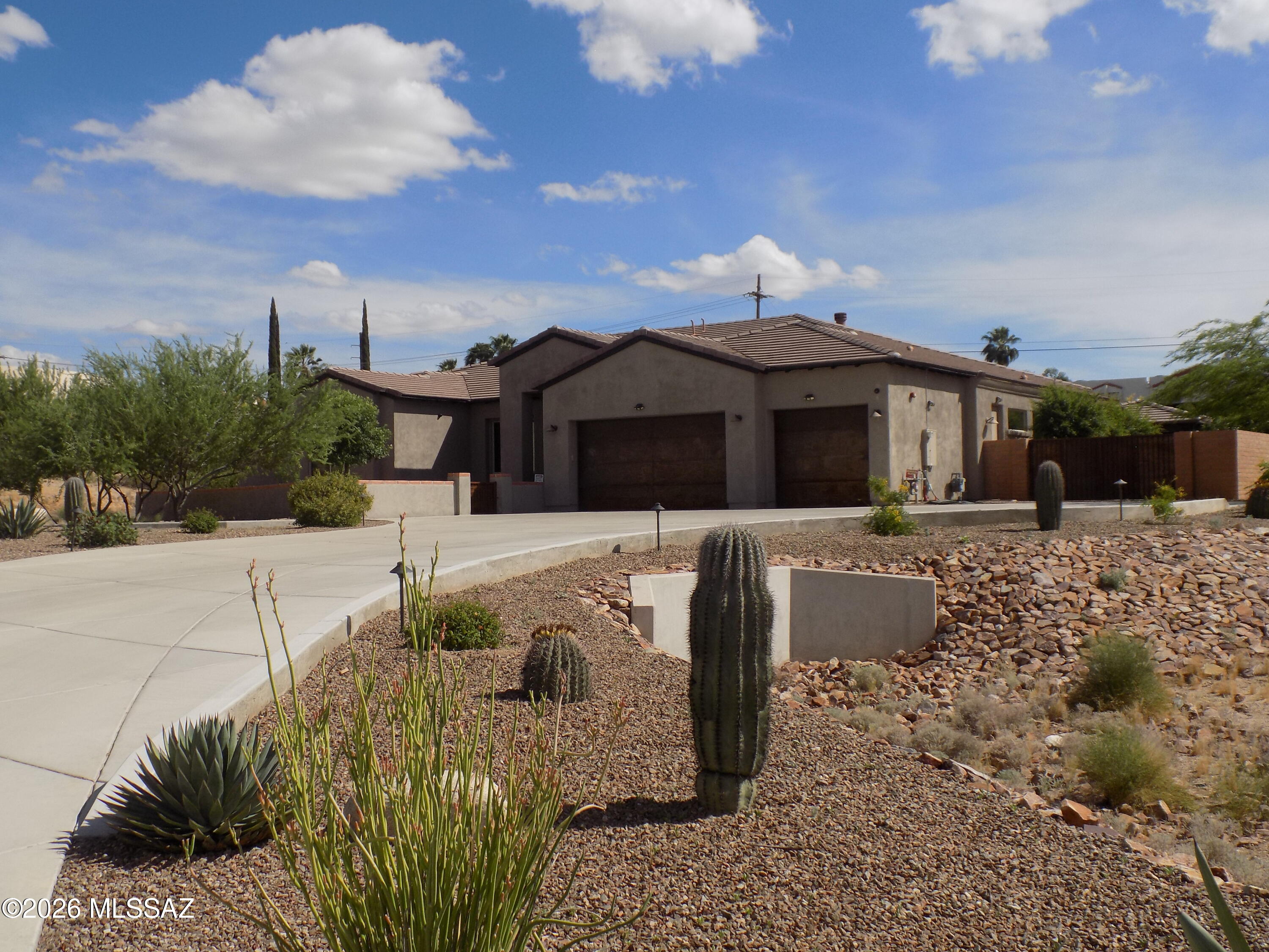 2155 West National Ridge Place Tucson, AZ 85741 - Photo 7 of 50 DSCN2504