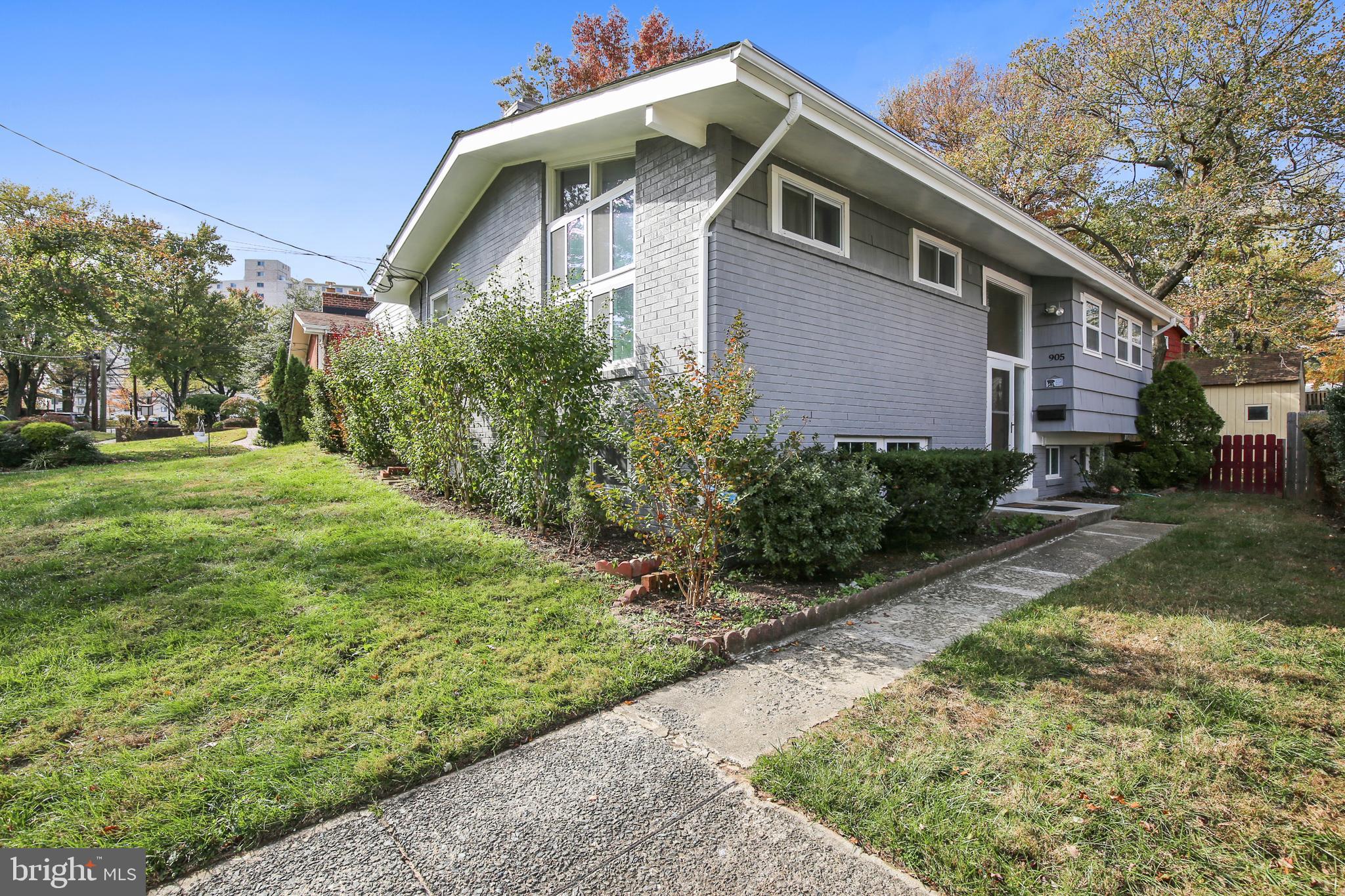 905 Hoyt Street Silver Spring, MD 20902 - Photo 1 of 36 Welcome Home!