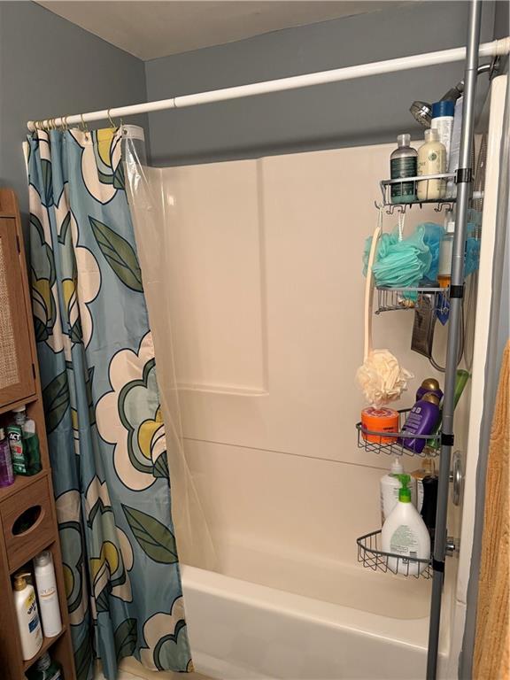 5726 Howe Street, Unit 1 Pittsburgh, PA 15232 - Photo 8 of 16