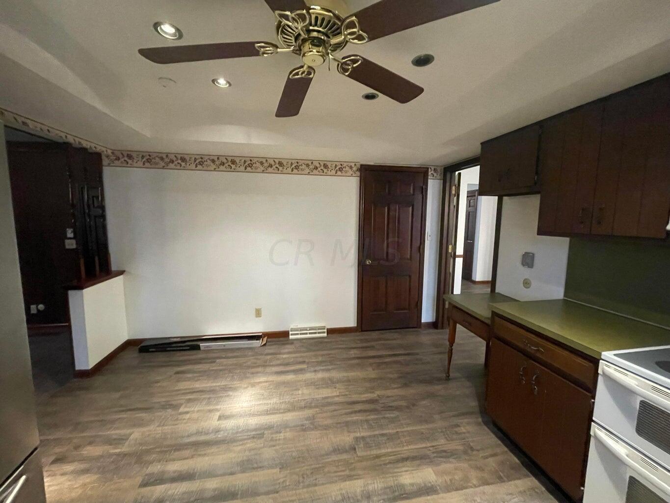 10555 Lockbourne Eastern Road Ashville, OH 43103 - Photo 11 of 23 20240113195922246234000000-o