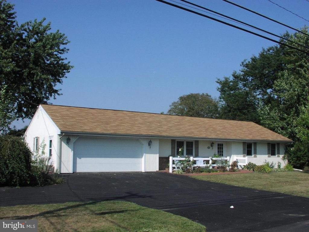 598 Union School Road Mount Joy, PA 17552 - Photo 1 of 7 Gallery Image 1