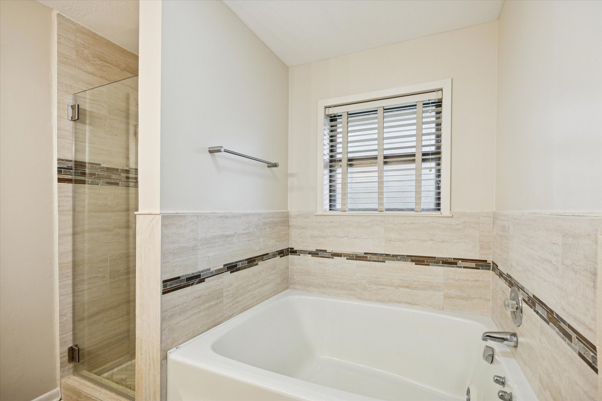 479 South Farm To Market 331 Road Sealy, TX 77474 - Photo 12 of 25 a bathroom with a bathtub and a shower