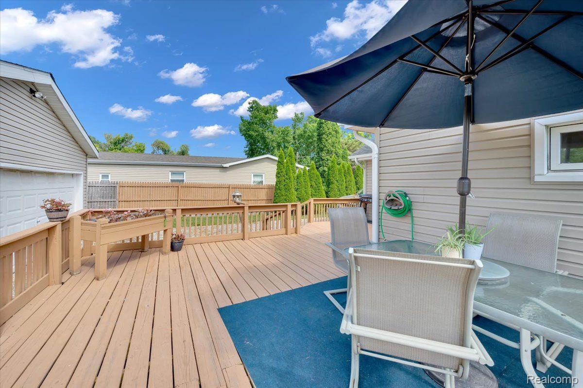 11183 Lapeer Road Davison, MI 48423 - Photo 5 of 25 Gallery Image 5