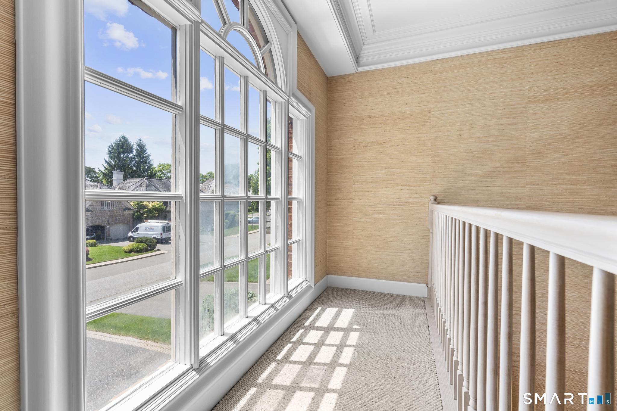 130 Stillson Road, Unit 130 Fairfield, CT 06825 - Photo 27 of 38 Second floor landing view