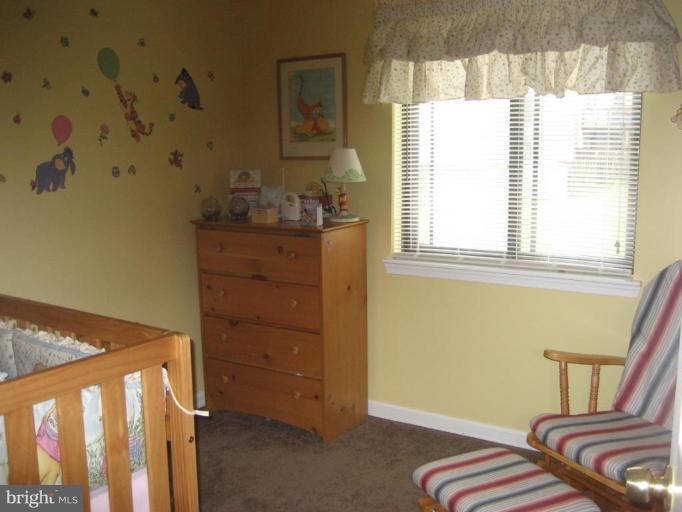 8987 Centerway Road Gaithersburg, MD 20879 - Photo 14 of 19 Nice Size Third Bedroom
