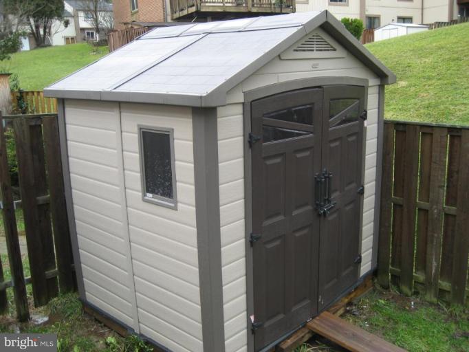 8987 Centerway Road Gaithersburg, MD 20879 - Photo 18 of 19 One of Two Sheds