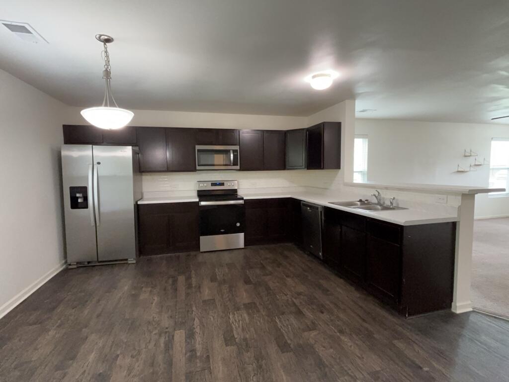 114 Rockingham Way Moncks Corner, SC 29461 - Photo 14 of 42 2026-08-06-08-25-52