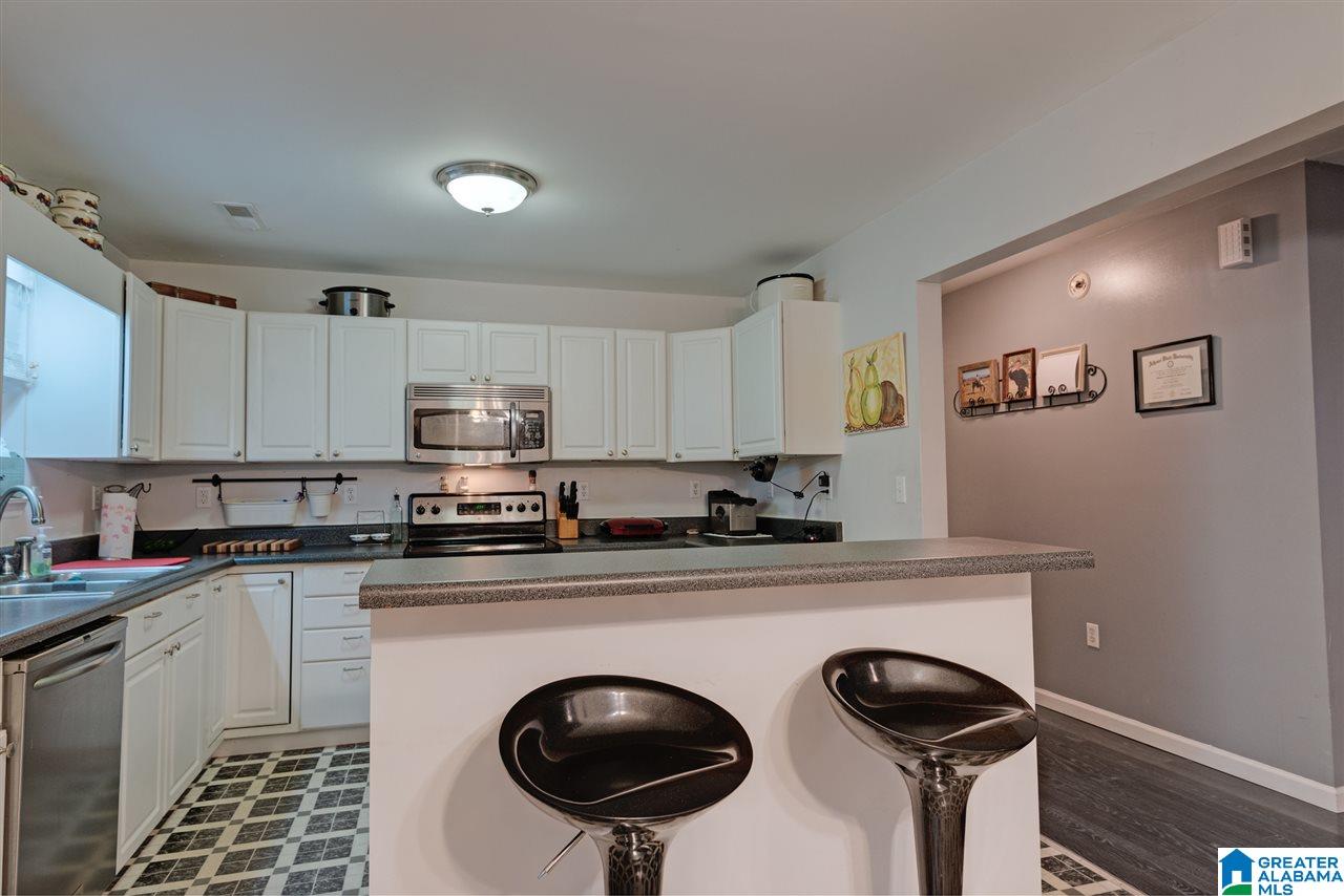 297 Allinder Road Warrior, AL 35180 - Photo 7 of 20