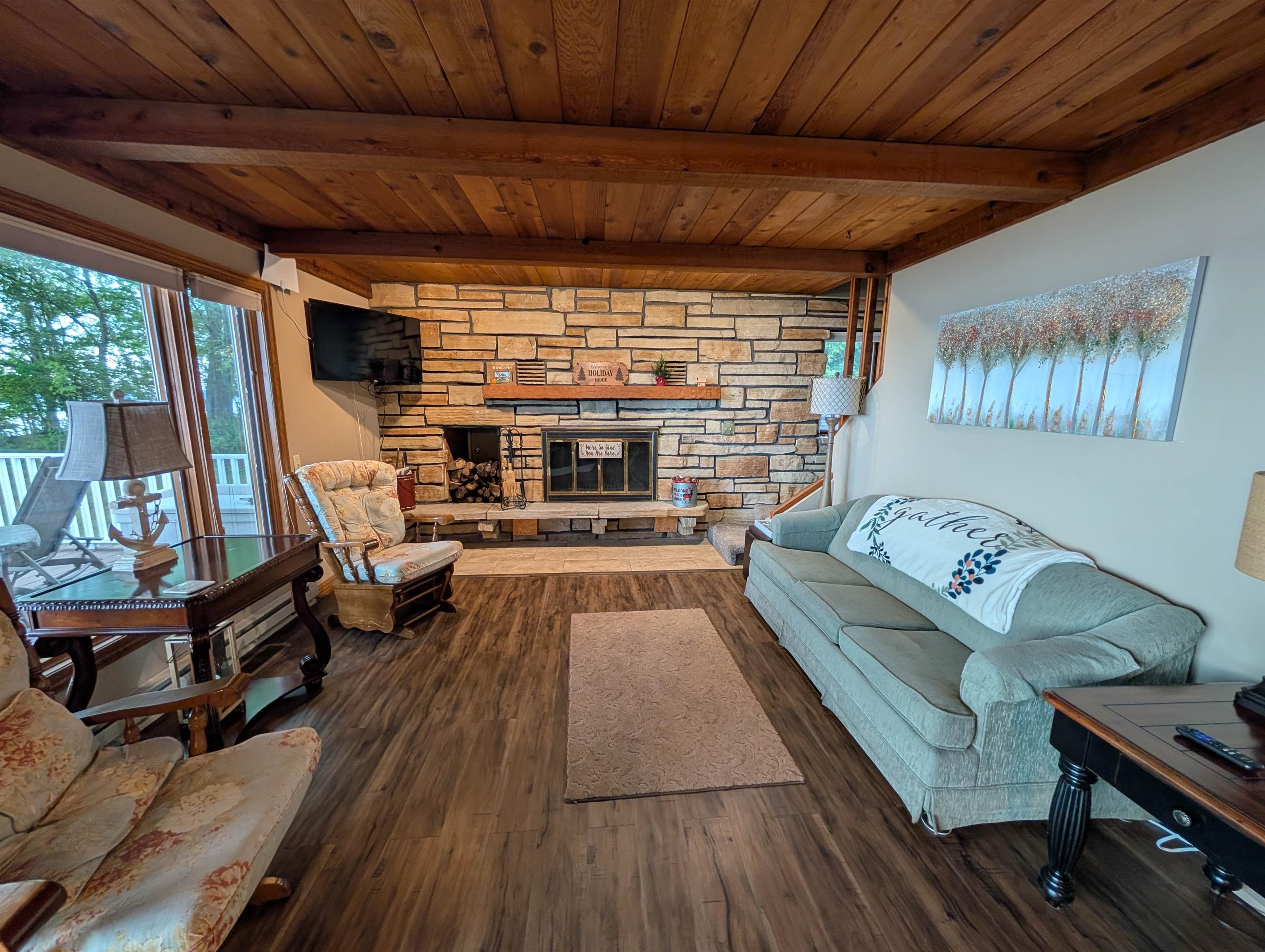 4126 Sand Bay Point Road Sturgeon Bay, WI 54235 - Photo 14 of 21 Gallery Image 14