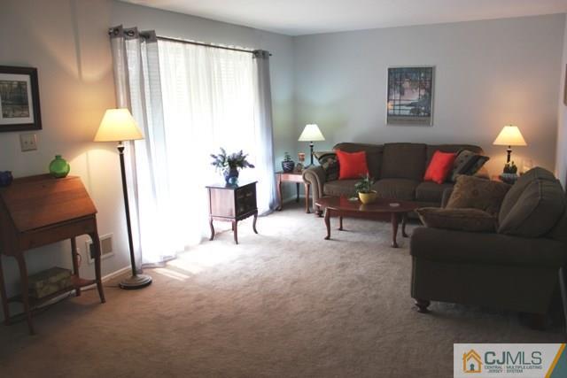 20 Pearl Road East Brunswick, NJ 08816 - Photo 3 of 24 Gallery Image 3