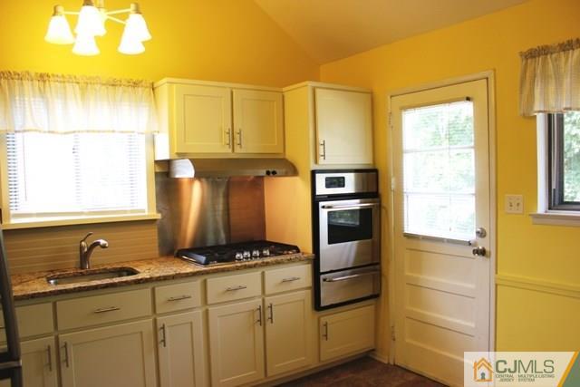 20 Pearl Road East Brunswick, NJ 08816 - Photo 9 of 24 Gallery Image 9