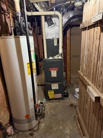 10 Byron Street Worcester, MA 01605 - Photo 28 of 33 a view of a room with gym equipment