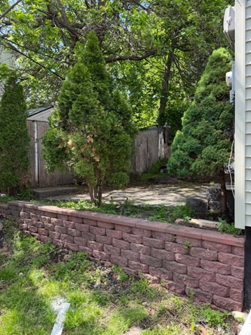 10 Byron Street Worcester, MA 01605 - Photo 33 of 33 a view of a backyard