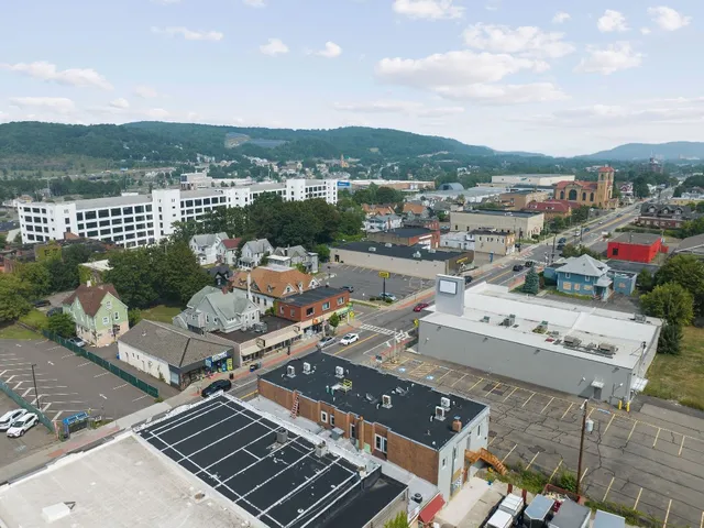 $1,875 | 214 Main Street, Johnson City, NY 13790