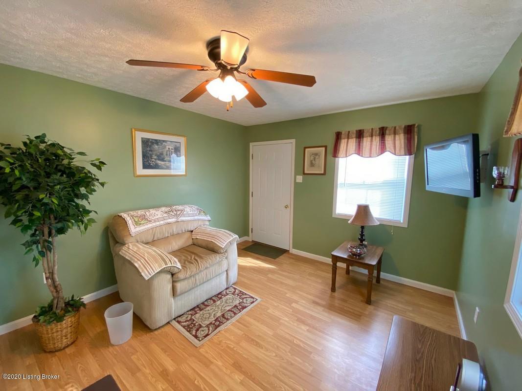 5206 Anneta Road Leitchfield, KY 42754 - Photo 30 of 44 3 bed, 2 bath home with possible 4th bedroom on corner lot for sale in Leitchfield KY.