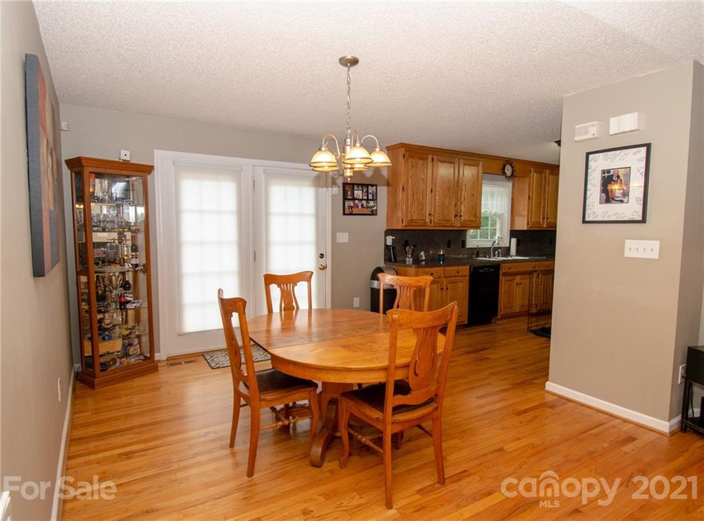 1732 Furnace Road Lincolnton, NC 28092 - Photo 13 of 24 Gallery Image 13