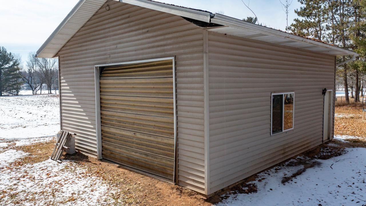 W7701 Cloverleaf Lake Road Clintonville, WI 54929 - Photo 18 of 24