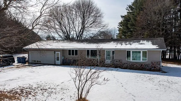 $289,900 | W7701 Cloverleaf Lake Road, Clintonville, WI 54929