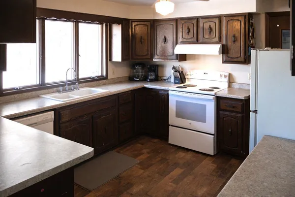 $289,900 | W7701 Cloverleaf Lake Road, Clintonville, WI 54929