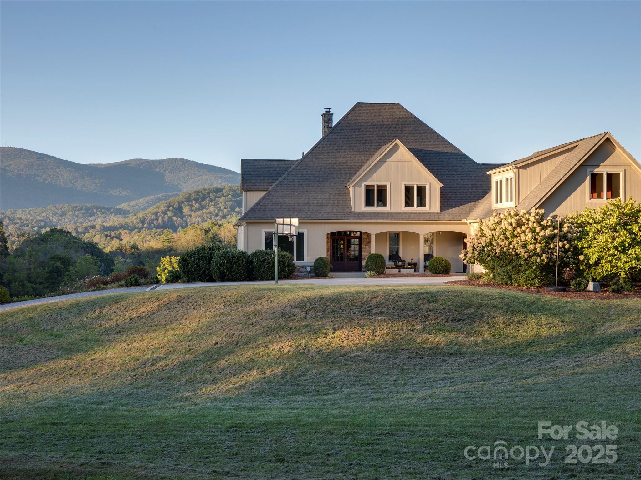 20 Farm View Road Fairview, NC 28730 - Photo 1 of 2 Gallery Image 1