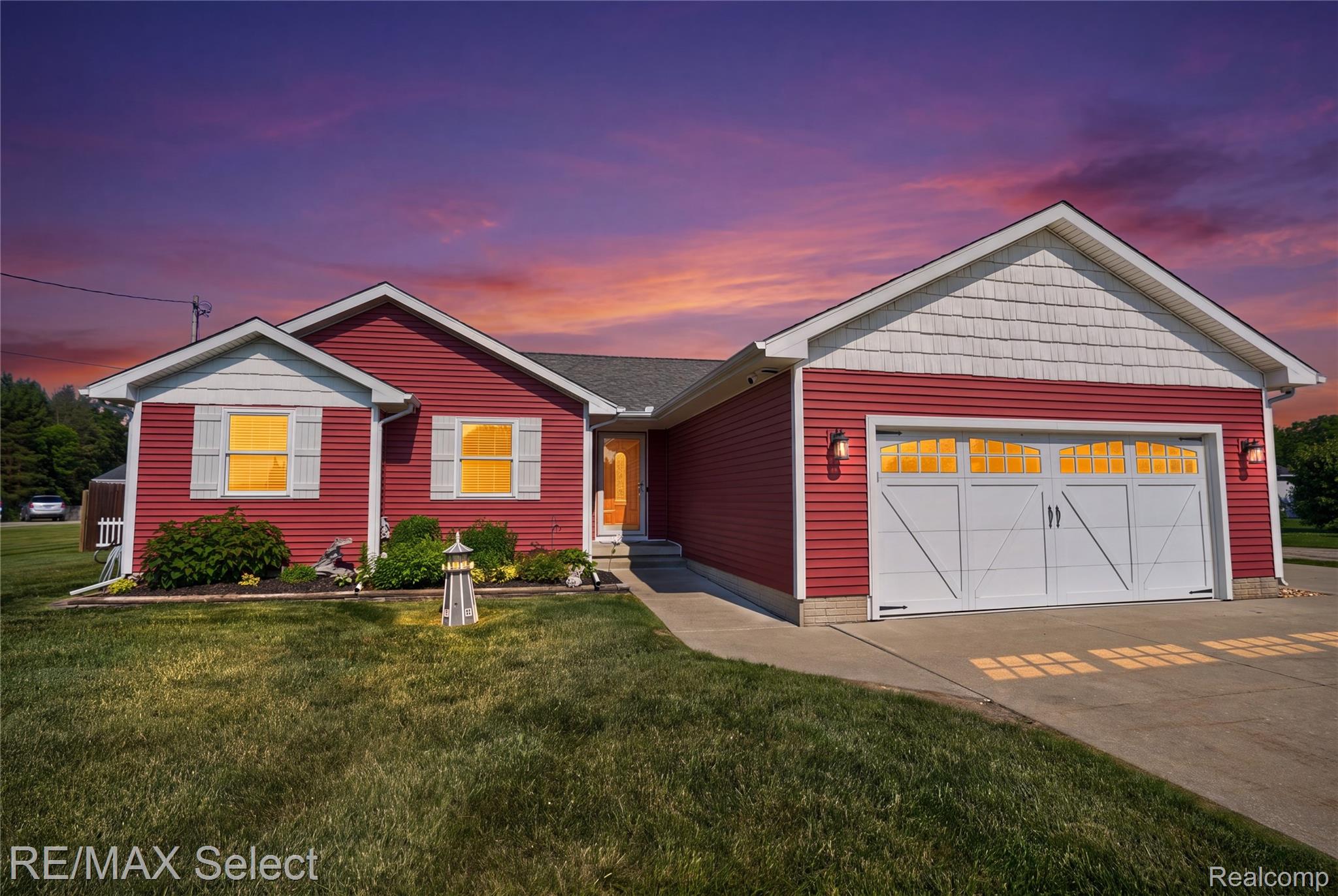 3309 South Vassar Road Davison, MI 48423 - Photo 13 of 45 3309 S. Vassar Rd 062.JPG
