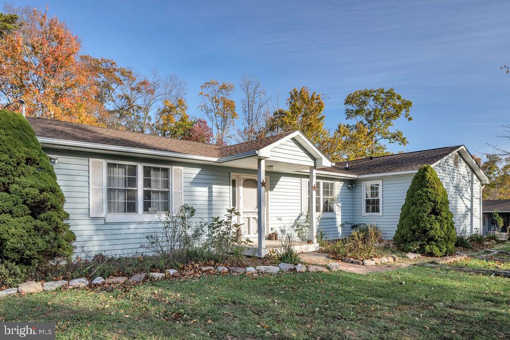 395 Sleepywoods Road Cross Junction, VA 22625 - Photo 2 of 29