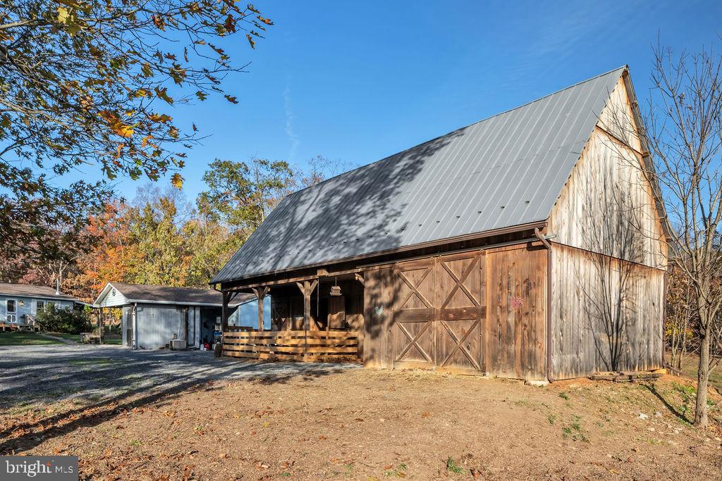 395 Sleepywoods Road Cross Junction, VA 22625 - Photo 26 of 29