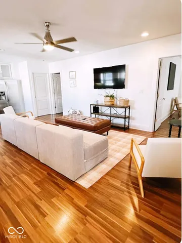 $2,500 | 1063 Hosbrook Street, Unit B, Indianapolis, IN 46203