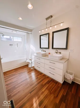 $2,200 | 1063 Hosbrook Street, Unit B, Indianapolis, IN 46203