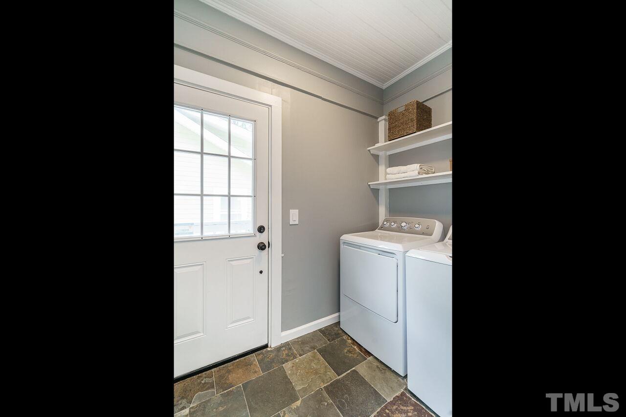 112 East Whitaker Mill Road Raleigh, NC 27608 - Photo 14 of 31